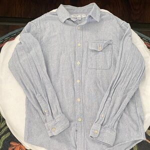 Old Navy Light Blue Casual Button Down Shirt
